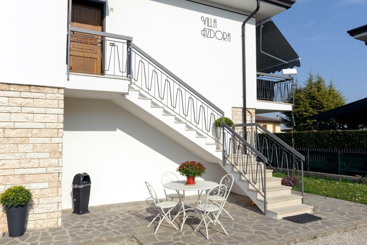 Villa Azdora Peschiera del Garda Bagian luar foto